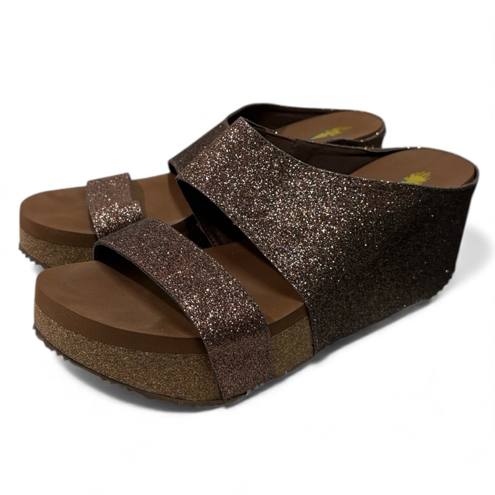 Volatile Festina wedge sandals in Bronze glitter size 9